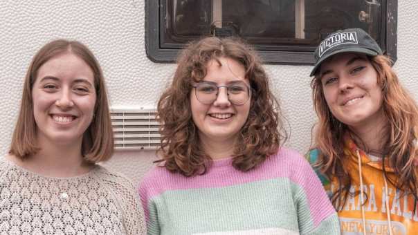 3 studenten Social Work voor de Campus Camper
