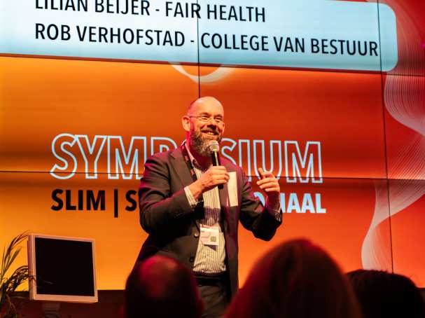 Rob Verhofstad bij aftrap Slim Schoon Sociaal Symposium