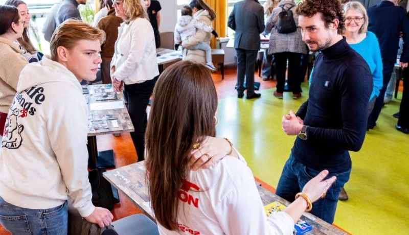 Labs en Werkplaats Uden-studenten-professionals en burgers aan het werk