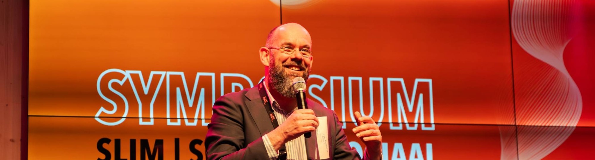 Rob Verhofstad opent het Slim Schoon Sociaal symposium