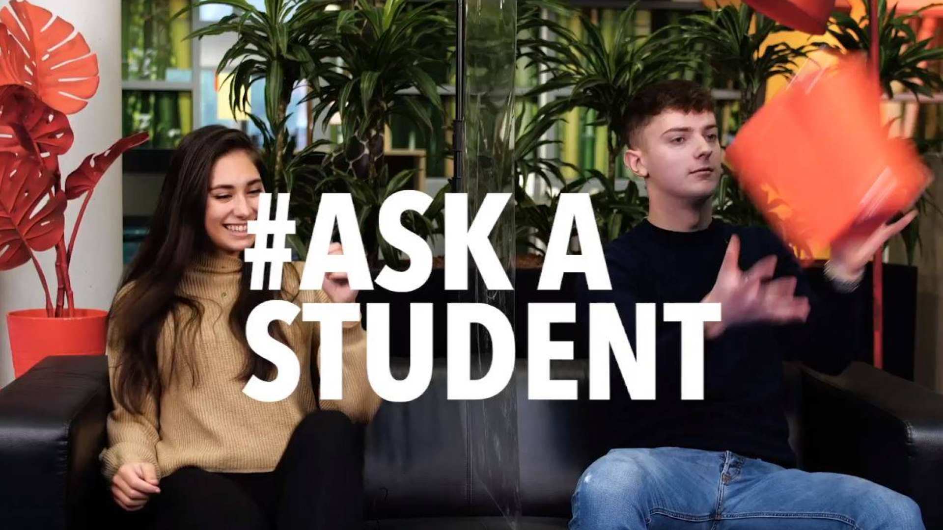 Economie-algemeen, stillbeeld, bankvideo, Verschil tussen Bedrijfskunde en Finance & Control (bedrijfseconomie)