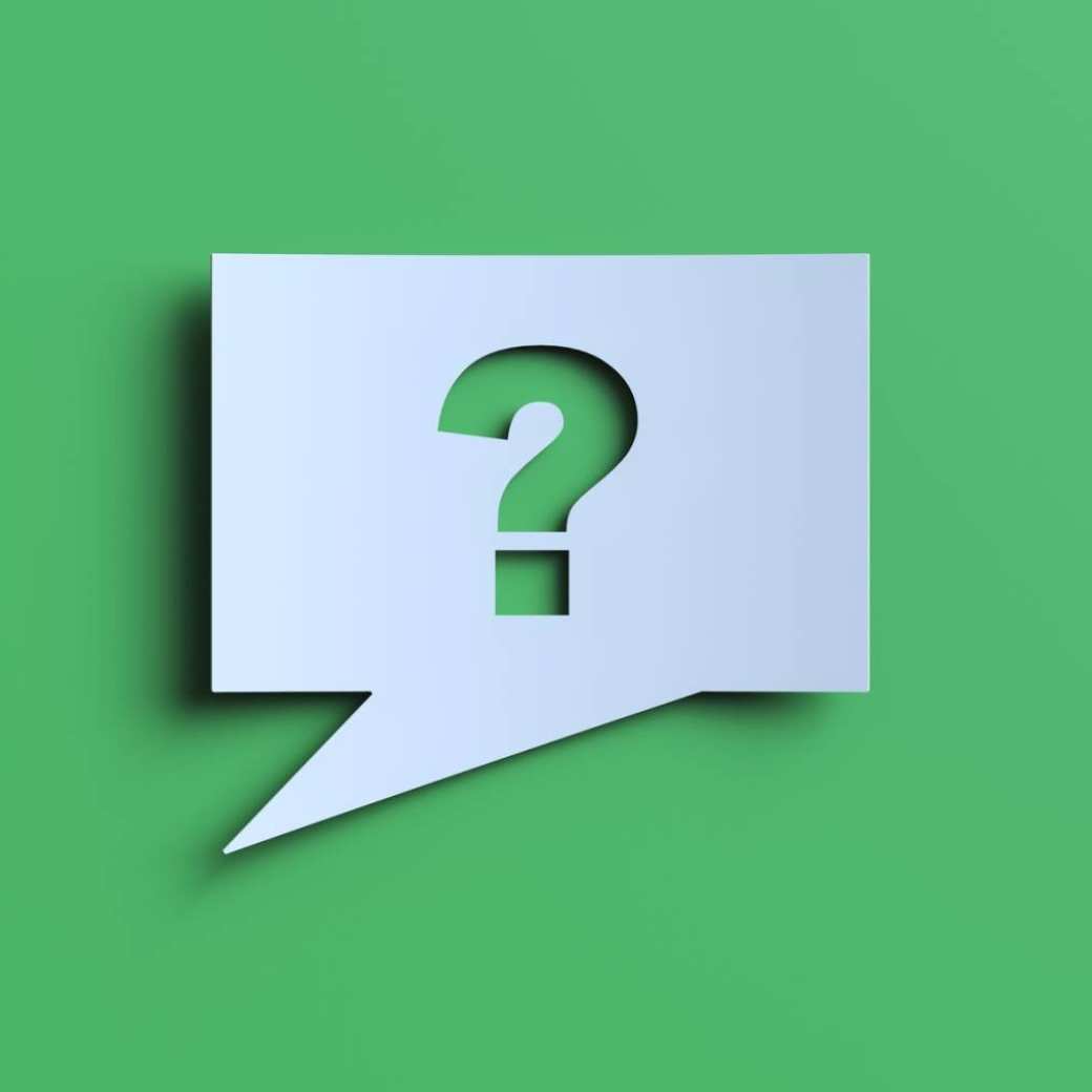Vraagteken tegen een groene achtergrond