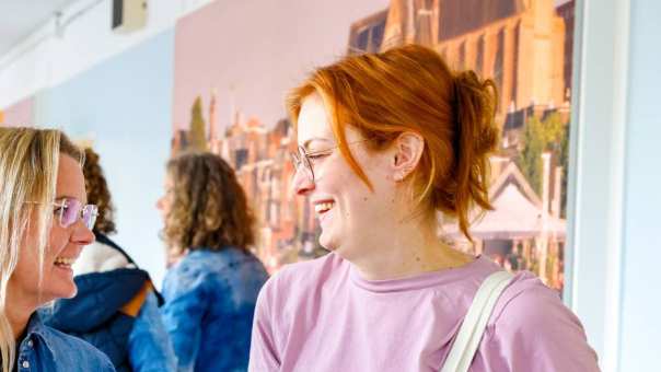 Deelnemers HAN master Business Sales samen aan het werk