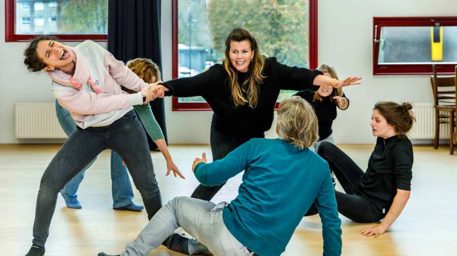 in actie