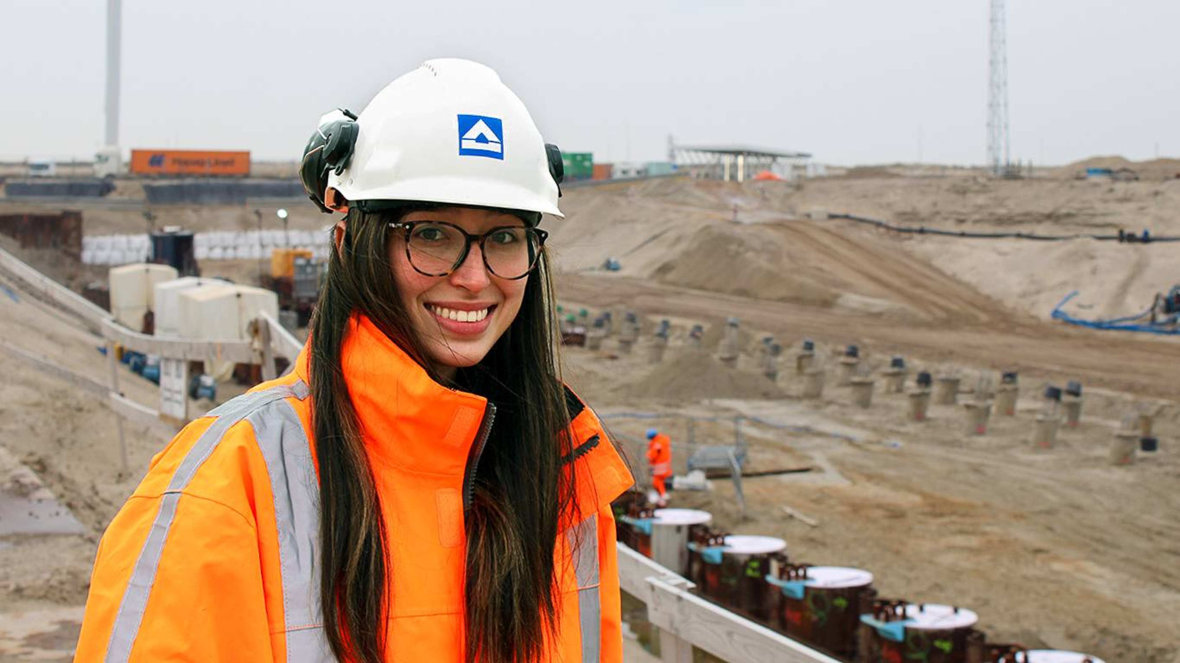 Sophia Petrocchi op haar stage in de Amaliahaven