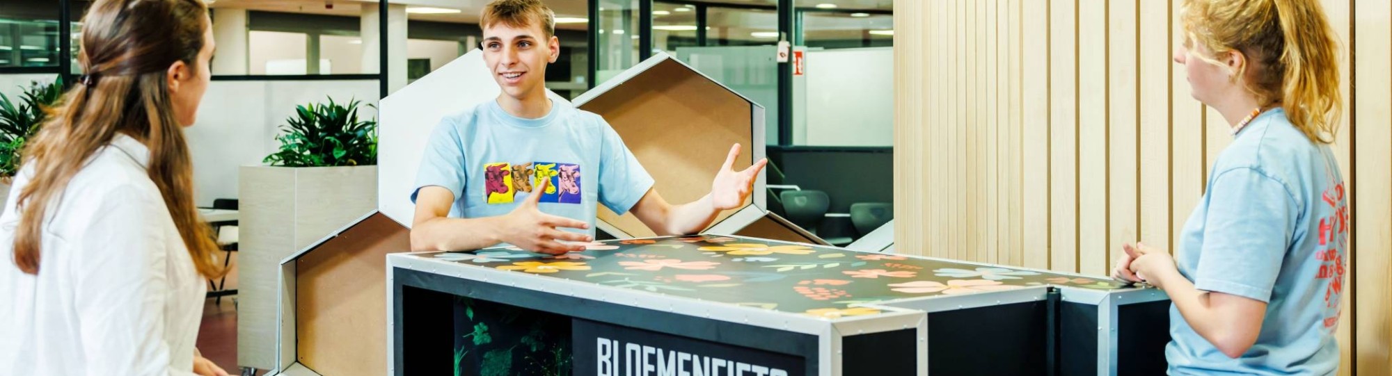 Project Bloemenfiets met Yannick, Mees en Lisa, HAN-studenten Industrieel Product Ontwerpen (IPO)