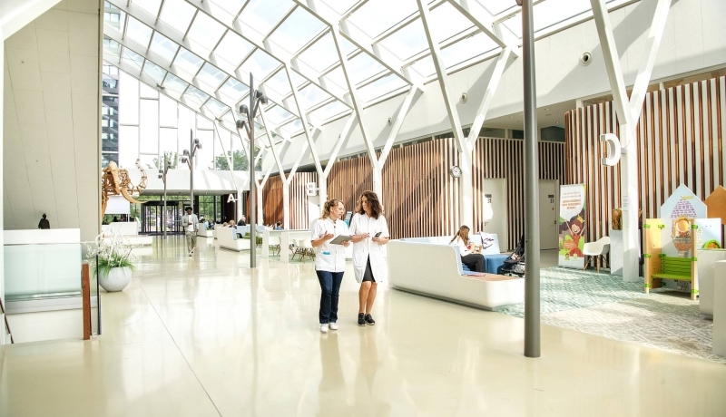 overleg in ziekenhuis