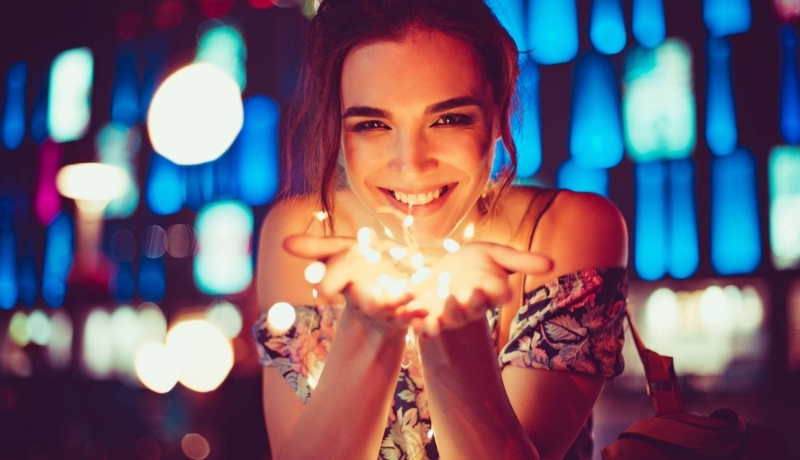 HAN Open Dag voltijd 2021 2022 header meisje met lichtjes