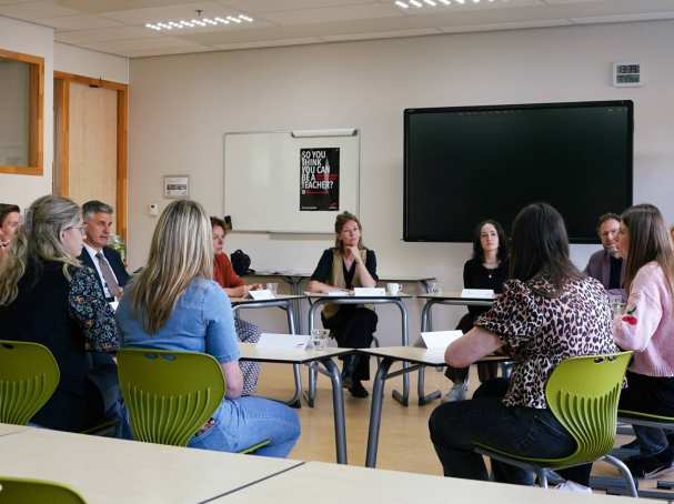 Foto's voor nieuwsbericht bezoek OCW aan HAN Pabo