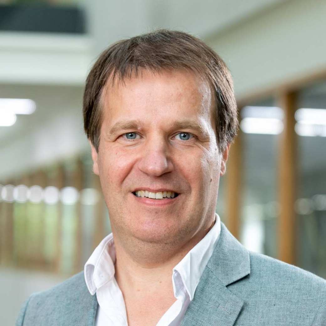 Lector Bart Staal