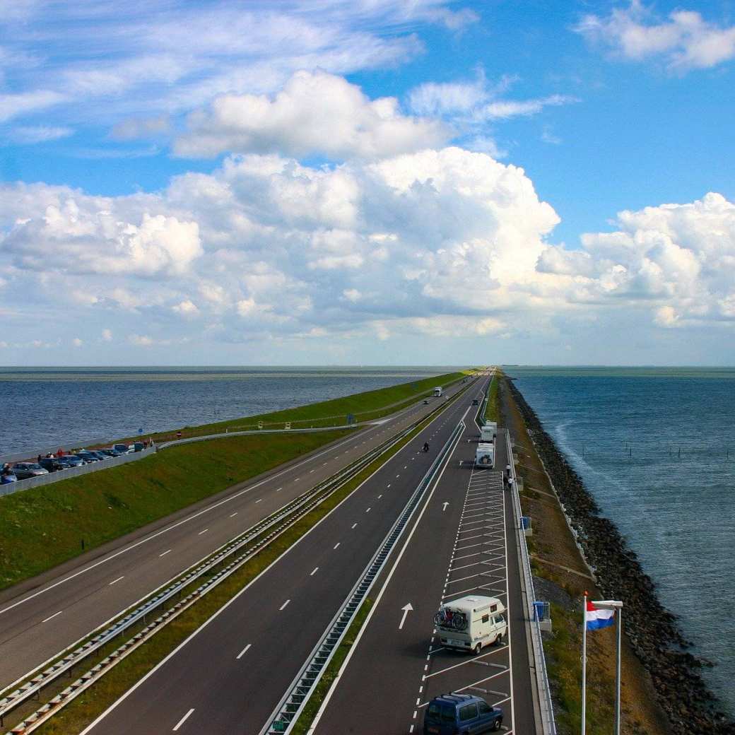 dijk als voorbeeld van sustainable river management. Civiele Techniek.