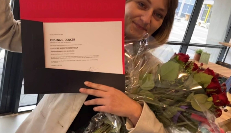 portretfoto van post-hbo student Redjina Donker