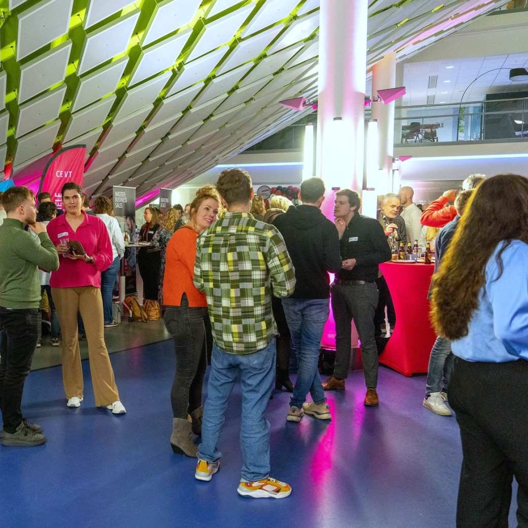 alumni event business en communicatie