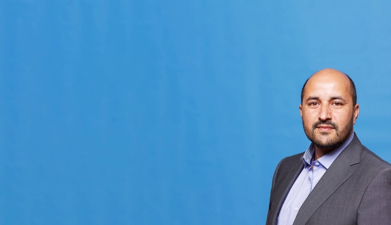 Een foto van Arnhems burgemeester Ahmed Marcouch.