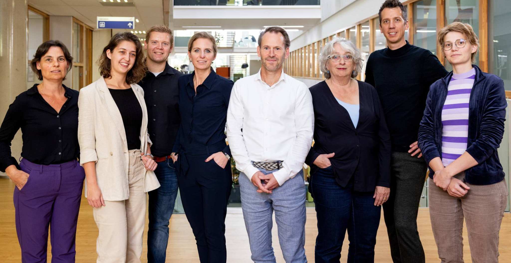 Foto met alle medewerkers van het team