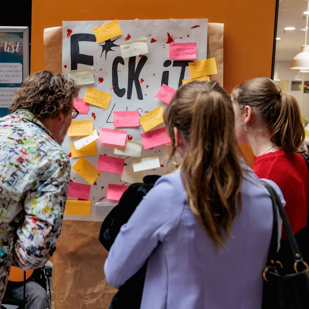 Poster op het festival