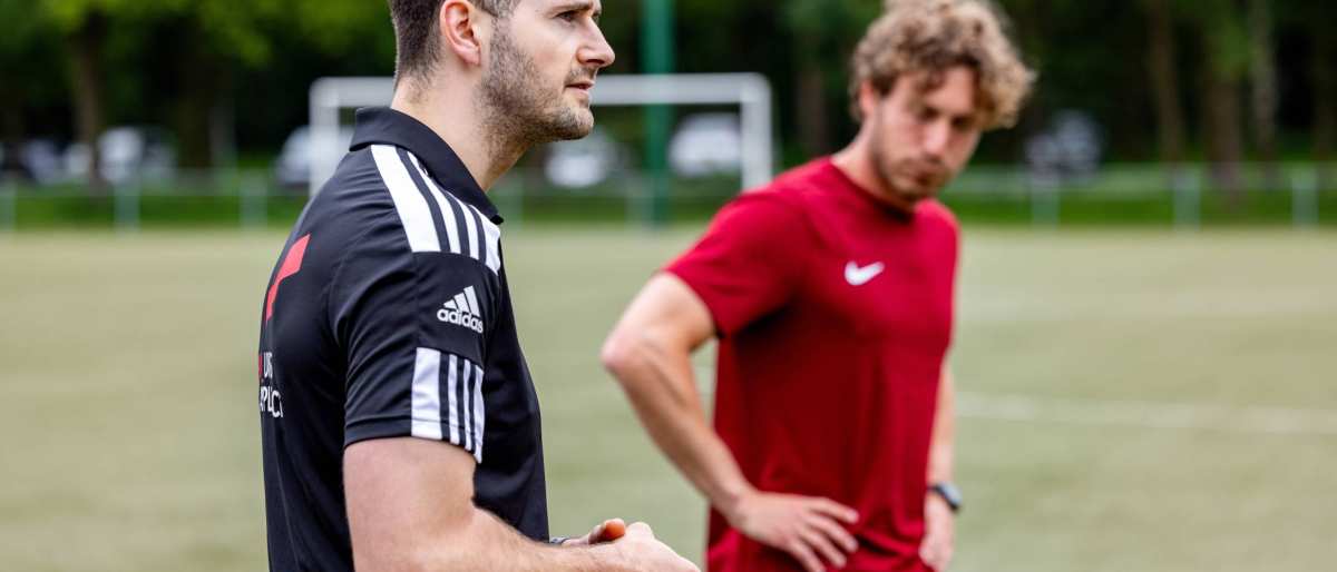 studenten alo deeltijd op sportveld Papendal