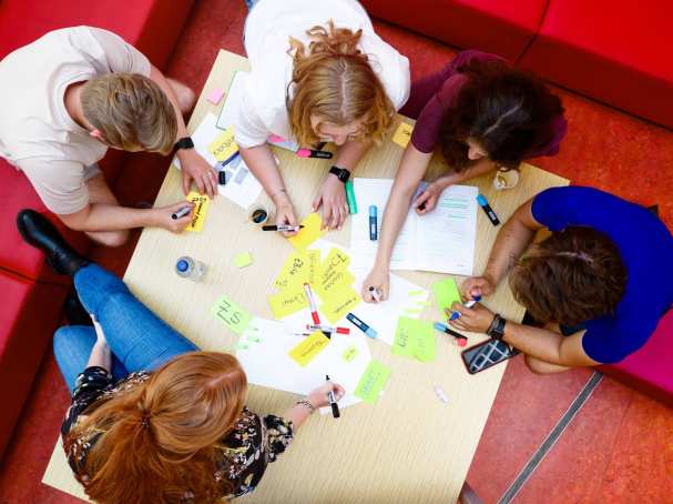 studenten groep werkoverleg
