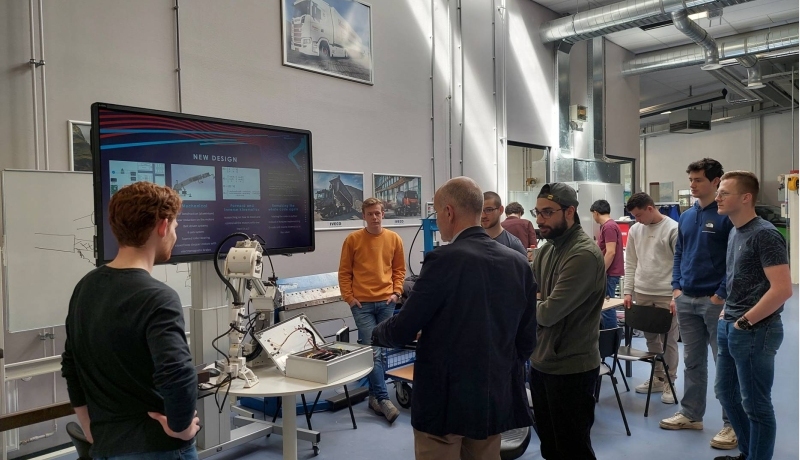 Sfeerfoto Robotics at HAN middag
