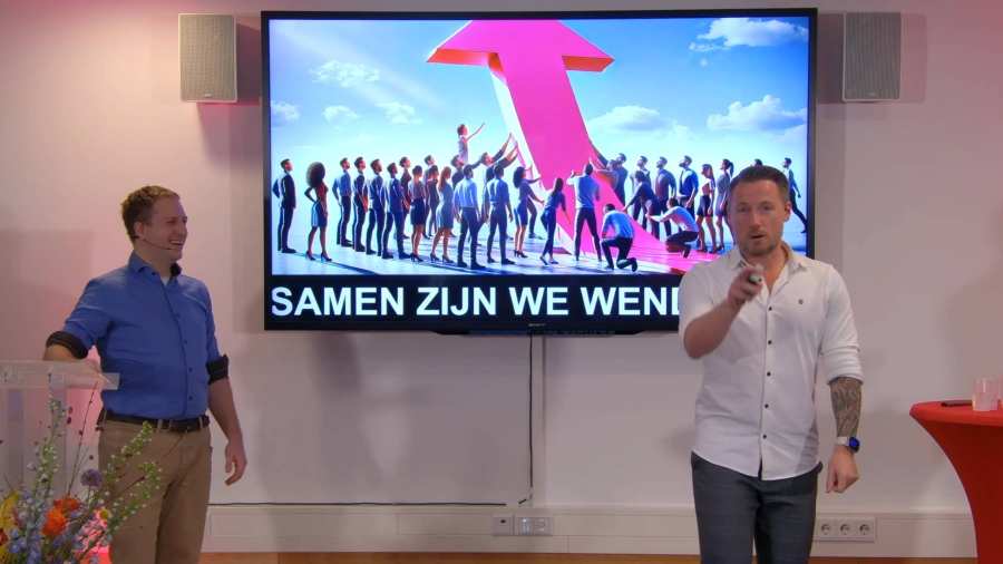 Jochem ten Böhmer en Jorn Bunk gaven de presentatie "AI binnen de HAN: Human in the Lead" op de studiedag