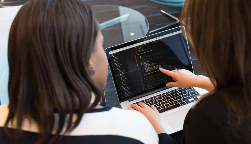 impressie van cursisten tijdens de cursus Basis in de Bio-Informatica