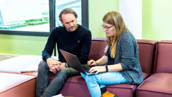 Deelnemers krijgen informatie over trends in data en dataplatformen