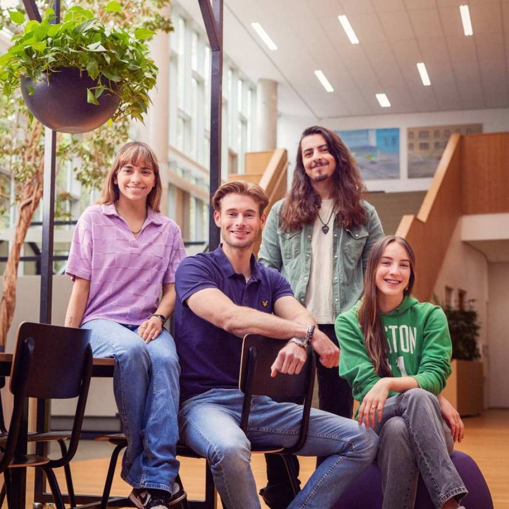 studiekeuze materialen bestellen decanen posters flyers