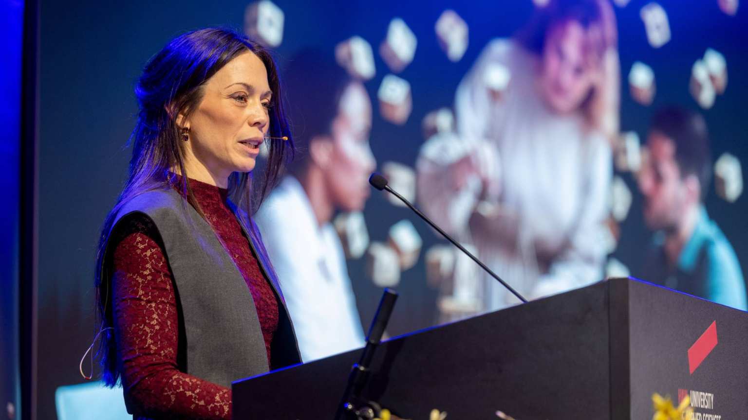 Amber tijdens de officiële installatie als lector Begrijpelijk en Toegankelijk Recht