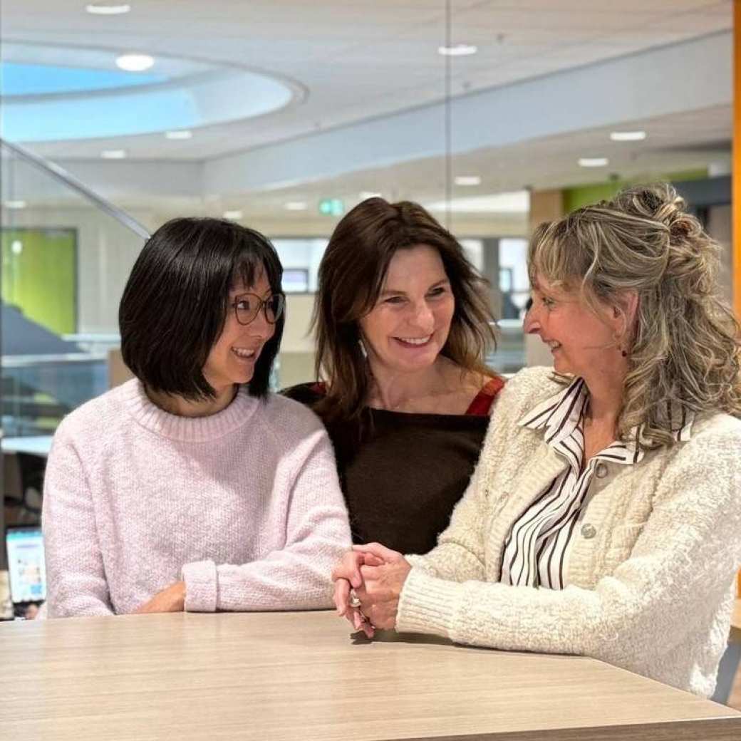 Keun Young Sliedrecht, Harriët Onderstal en Nanda Olde van Lectoraat Human Communication Development. 