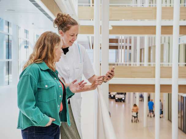 zorgprofessionals overleggen. eenmalig te gebruiken voor WZW handreiking nieuwsbericht.