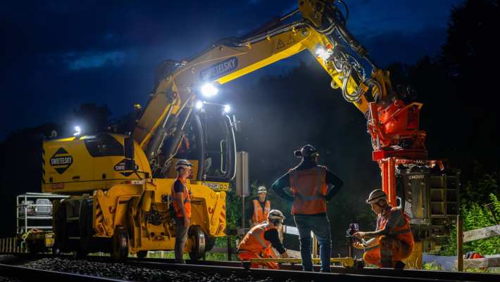 Werken aan het spoor bij Station Heyendaal