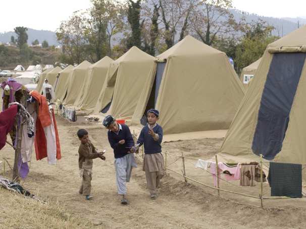 Tentenkamp met vluchtelingen. International Social Work